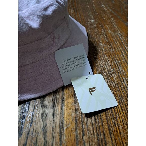 New Fabletics Lavender Luster Desert Reversible Terry Bucket Hat NWT main image 6